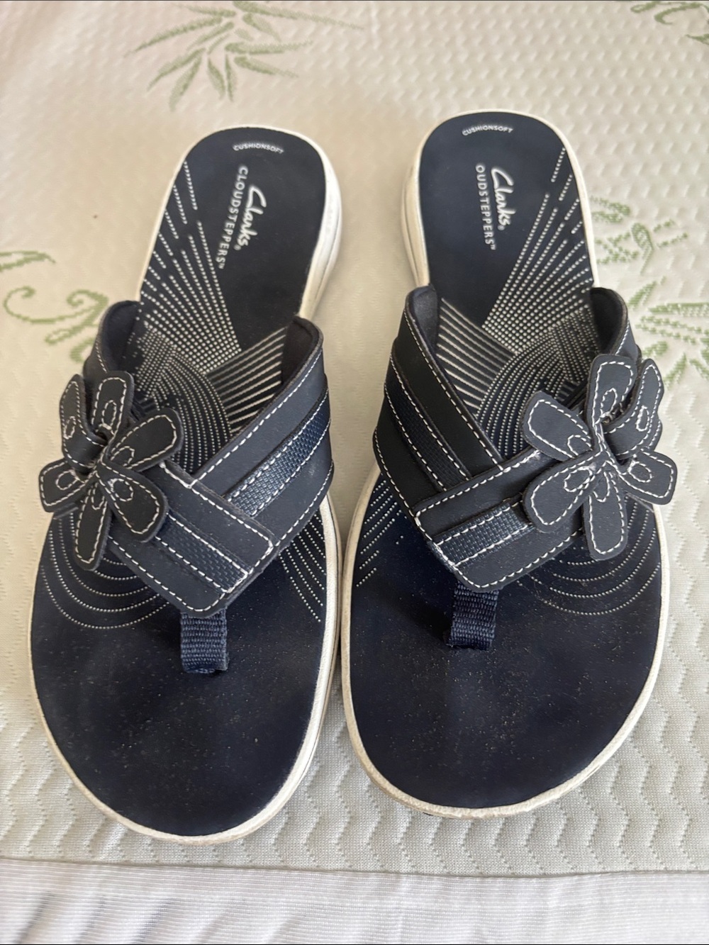 Clarks Navy Flower-Accent Thong Sandals